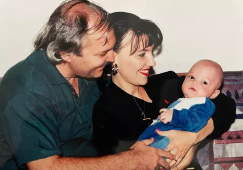 Marina Almășan nu știe dacă va merge la înmormântarea lui Victor Socaciu. Fiul lor nu mai păstra legătura cu artistul: „S-a distanțat de el din cauza acelei femei”