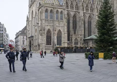 Numărul cazurilor de infectare cu tulpina Omicron în Austria a crescut cu 467% într-o săptămână