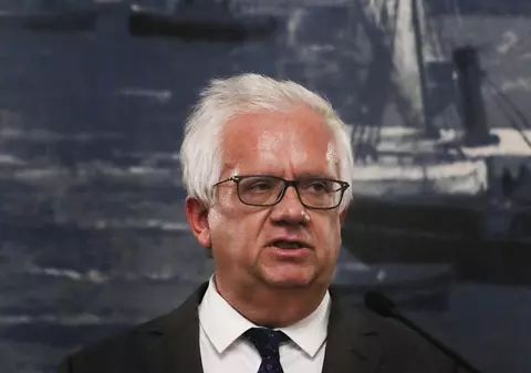 Ministrul de interne al Portugaliei a demisionat în urma unui accident mortal, în care a fost implicată mașina sa oficială