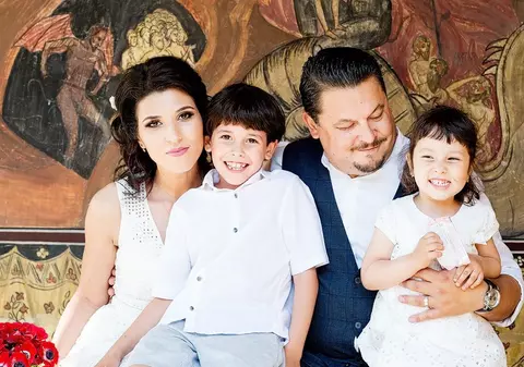 Mihai Bobonete a dezvăluit de la ce pornesc discuțiile în căsnicia lui. „Gelos mai sunt din când în când”