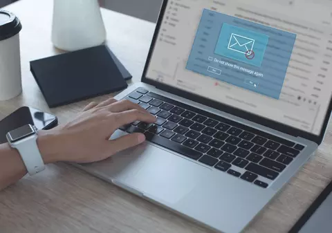 Cum blochezi mail-urile nedorite sau de tip spam, pe Gmail