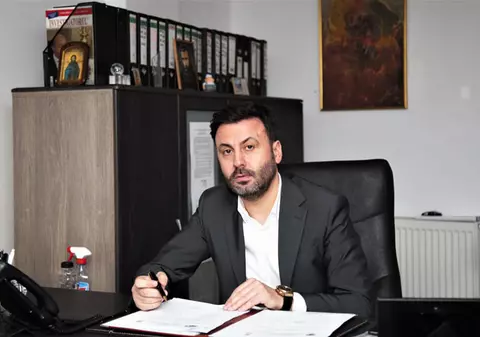 Diplome false, facultăți inventate și prejudiciu uriaș. Cum a reușit un fost șef de la Drumuri și Poduri să stea 7 ani în funcții