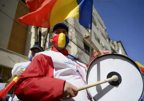 Propaganda antisindicate în România: partidele, grupurile de Facebook și media cu o agendă în demonizarea sindicatelor