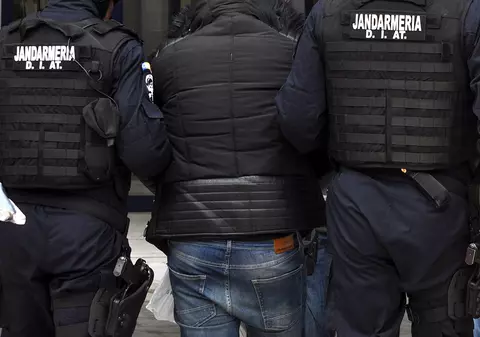 Caz de sclavie în Mureș. Tineri din casele de copii, sechestrați și exploatați