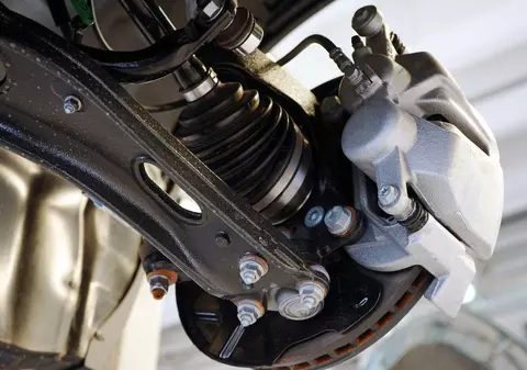 Planetara mașinii – ce este, cum funcționează și când trebuie înlocuită