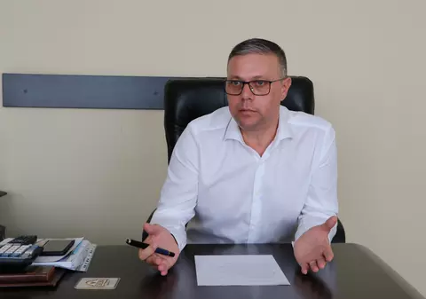 Un primar din Mureș a plătit circa 140.000 de euro firmelor soției și fiicei pentru carantinarea persoanelor afectate de Covid