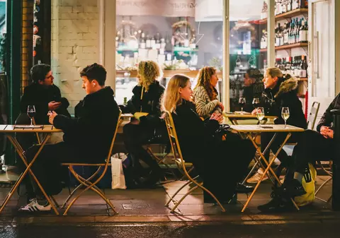 „Am depășit furtuna Omicron”. Irlanda ridică majoritatea restricţiilor anti-COVID