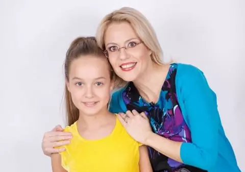 Cum arată Mara, fiica Ralucăi Moianu, la 17 ani. Își dorește să devină medic: „Tatăl ei zicea că e bună de polițistă”