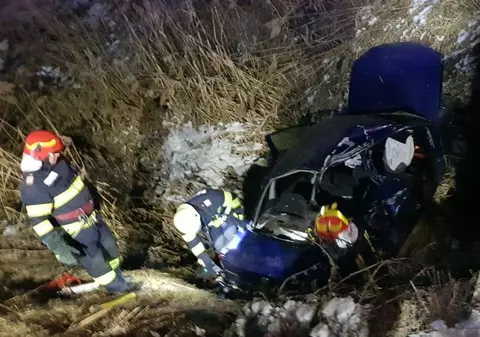 Copiii morți în mașina lovită de tren, în Bistrița, erau frați: „Doi băieți ca doi brăduți, harnici, mândria familiei”