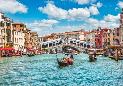 Veneția - unul dintre cele mai romantice orașe de lume. Ce poți face în Veneția