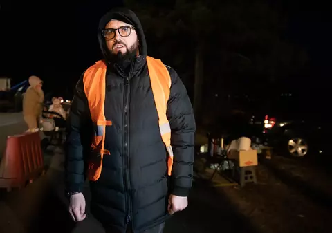 VIDEO. Omul care l-a certat pe premierul Ciucă în Vama Siret critică reacţia lentă a autorităţilor în criza refugiaţilor ucraineni