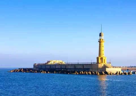 Farul din Alexandria – Cine și de ce a construit singura minune a lumii antice care avea un scop practic