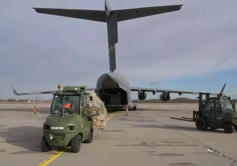 1.500 de tone de muniție și mai multe rachete antiaeriene, trimise de Aliați în Ucraina: „Prietenii noștri nu dorm”