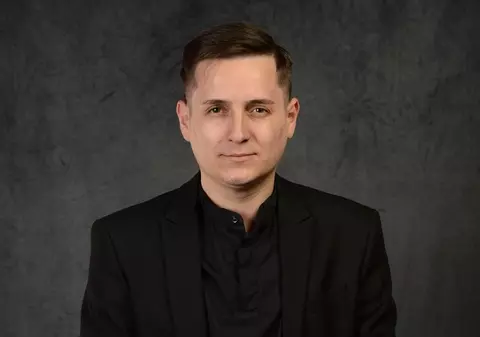 Cine este George Tănase, prezentatorul de la „Dimineața cu noi”, matinalul de la Kanal D