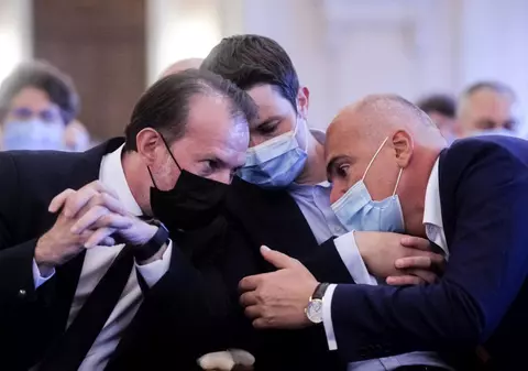 PNL, după modificarea Regulamentului Camerei Deputaților: Există un risc enorm la adresa democraţiei