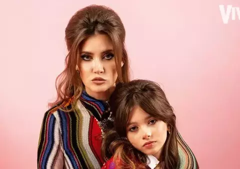 Iulia Albu, despre limitele pe care i le-a pus fiicei sale, Mikaela: „Școala nu este un loc în care să îți expui garderoba”