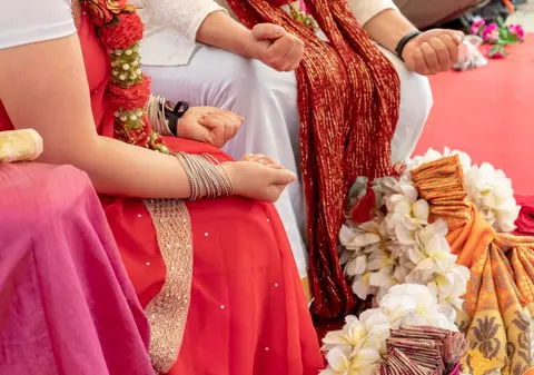 13 femei și fete au murit după ce au căzut într-o fântână, la o nuntă din India