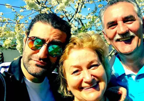 Părinții lui Smiley, apariție rară în public. L-au lăudat pe fiul lor: „N-am crezut niciodată, dar el, în timp, a dovedit că are talent”