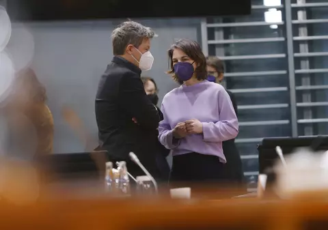 Germania anunță că poate accepta o limitare a accesului Rusiei la SWIFT