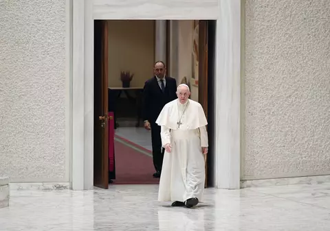 Papa Francisc, gest fără precedent în istoria Bisericii Catolice: a mers la Ambasada Rusiei din Vatican pentru a vorbi despre războiul din Ucraina