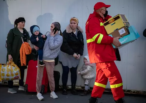 Ajutoare umanitare pentru Ucraina, strânse în București. Prioritare sunt medicamentele și produsele sanitare