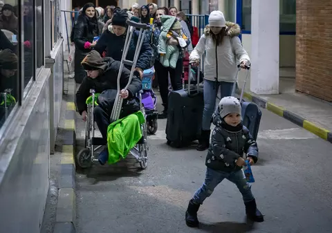 Mai puţin de un sfert dintre cei peste 360.000 de refugiaţi ucraineni care au intrat în România au rămas în ţară