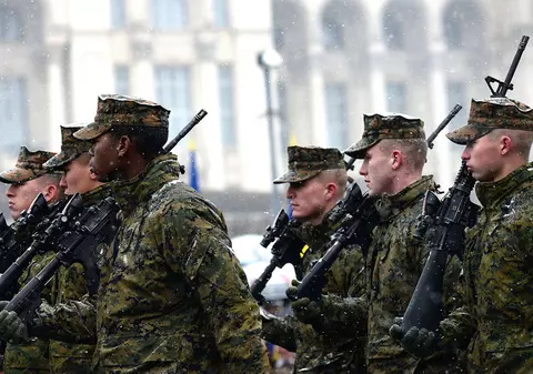 SUA trimit 1.000 de militari în România. „Dacă e nevoie, vom trimite trupe suplimentare pe Flancul estic al NATO”