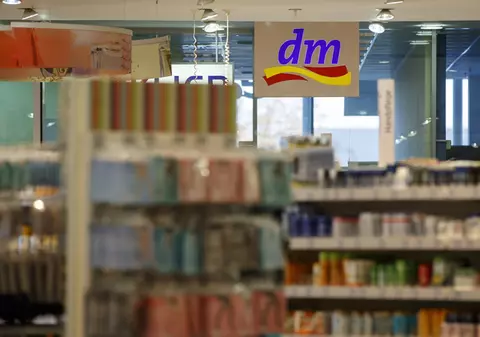 A murit Götz Werner, fondatorul lanțului de magazine și farmacii dm