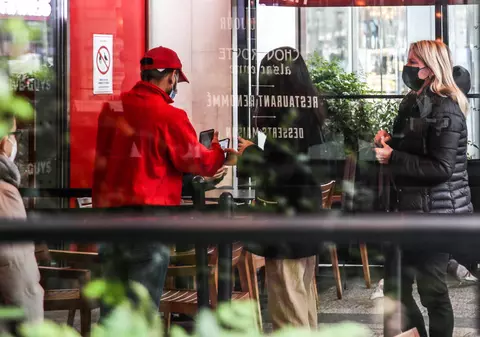 Franța va renunța la permisul vaccinal, dacă se îndeplinesc anumite condiții