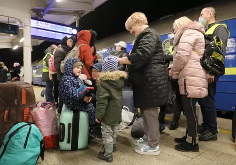 7 milioane de ucraineni, strămutați din cauza invaziei Rusiei, anunță Uniunea Europeană