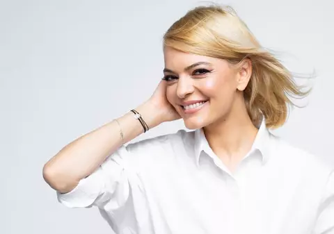 Cum se menține Lavinia Petrea într-o formă de invidiat și ce trucuri de frumusețe are. „Îmi place foarte mult acest pas”