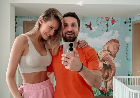 Dani Oțil a fost avertizat de soție lui. Ce i-a cerut Gabriela Prisăcariu de față cu toată lumea. „Poate vii acasă cu mâna goală”