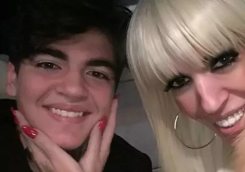 Băiatul Ralucăi Bădulescu a împlinit 19 ani. Alex și-a petrecut ziua de naștere în club, alături de mama lui