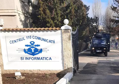 Un pistol mitralieră și 30 de cartușe au fost furate de la un militar aflat în postul de pază la o unitate din Mamaia