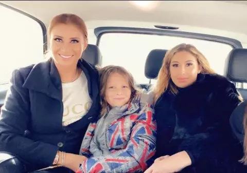 Bebeto, fiul Anamariei Prodan și al lui Laurențiu Reghecampf, are iubită. Sarah, sora mai mare, l-a dat de gol: „Încă îl văd ca pe un bebeluș”