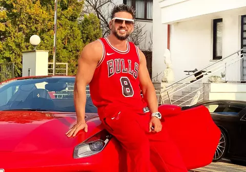 Dorian Popa a rămas fără permis trei luni. Cum a încălcat legea cântărețul: „Voi fi pieton. Mi-a stat inima în gât când am auzit”