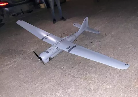 O dronă s-a prăbușit în apropiere de locuința unui bărbat din Bistrița. Parchet: „Nu a fost stabilită proveniența aeronavei”