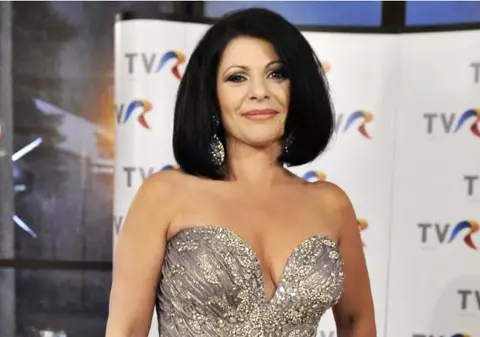 Elena Cârstea duce dorul fiicelor sale. Sanda și Adriana lucrează în armata americană: „Asta au vrut să facă, eu nu le-am forțat”