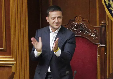 Rusia a cheltuit miliarde de dolari pe minciuni şi propagandă, susține Zelenski