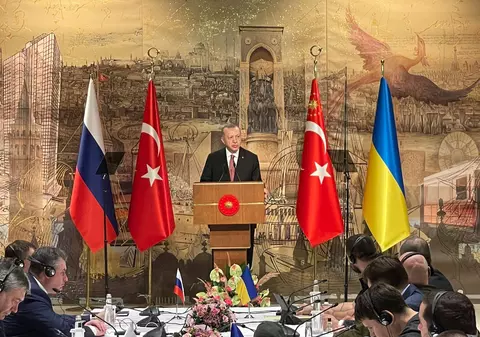 Erdogan spune că Turcia se oferă să fie garant al securității Ucrainei