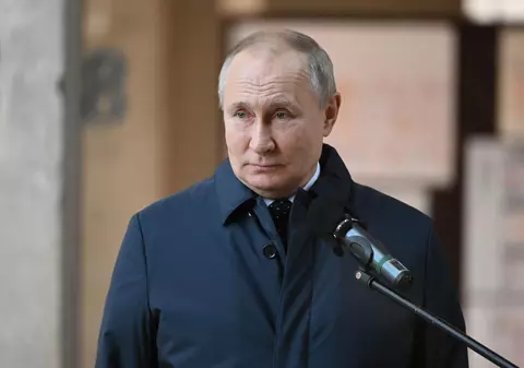 Putin, avertizat de guvernul britanic că riscă să fie urmărit penal pentru crime de război