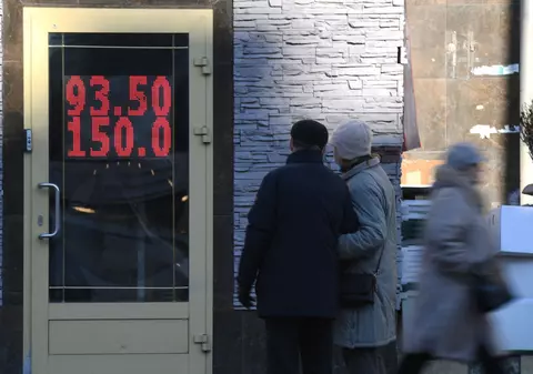 Sancțiunile impuse Moscovei încep să fie resimțite de ruși. „Mă tem că ne transformăm în Coreea de Nord”