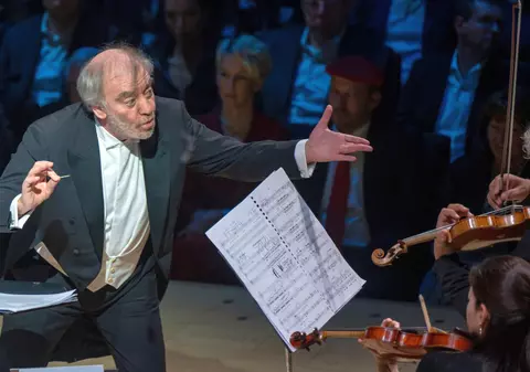 Dirijorul rus Valeri Gherghiev, concediat de la Filarmonica din München pentru că a tăcut și nu a condamnat acţiunile lui Putin
