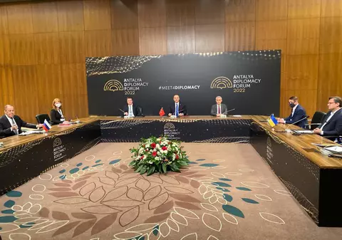 Negocieri Ucraina-Rusia. Întâlnire scurtă, fără rezultate. Kuleba: „Rusia nu vrea o încetare a focului, ci o capitulare. Nu o va obține”