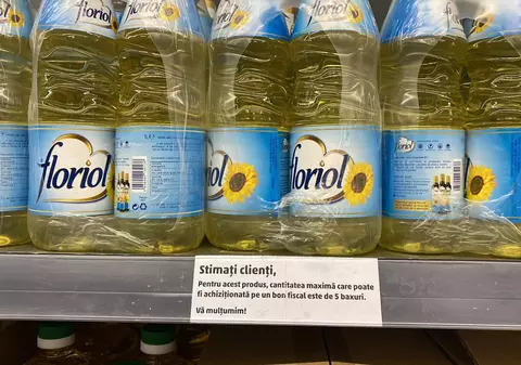 Ce limite au impus magazinele Kaufland, Carrefour sau Lidl la cumpărarea de ulei