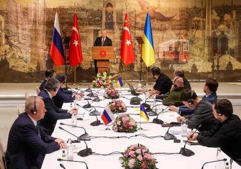 Runda de negocieri Rusia-Ucraina din Turcia s-a încheiat. Anunțul celor două tabere după patru ore de discuții