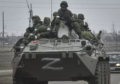 Colonel în armata rusă, călcat cu tancul de propriii soldați, în Ucraina. Unele surse îl dau mort, altele, rănit grav