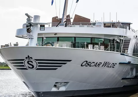 O tânără ucraineană refugiată în Germania a fost violată de două ori în aceeași noapte pe un vapor unde sunt cazați refugiați