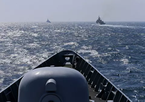 Navă militară românească, trimisă să caute mine în Marea Neagră, după un avertisment al bulgarilor