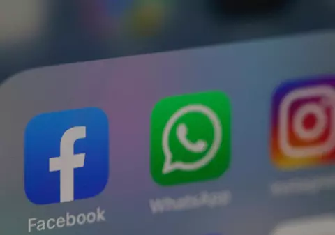Rusia blochează Instagram și cere ca Meta, compania-mamă a Facebook, să fie recunoscută drept organizație extremistă